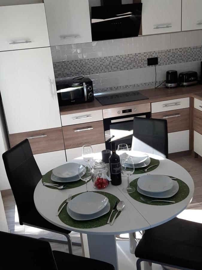 Ferienhaus Karlo Pridraga Esterno foto