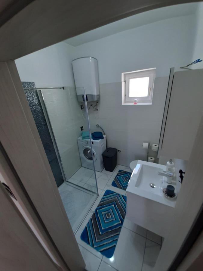 Ferienhaus Karlo Pridraga Esterno foto