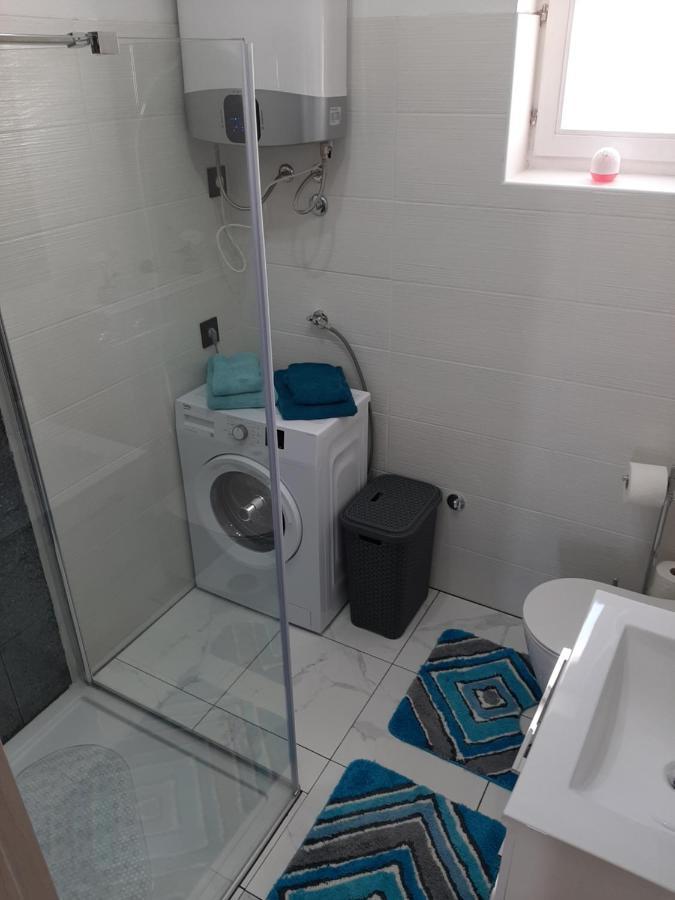 Ferienhaus Karlo Pridraga Esterno foto